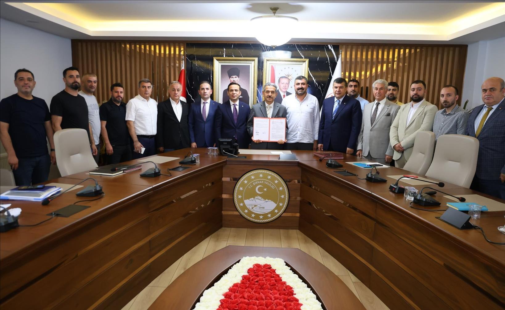 sirnak-silopi-tarima-dayali-ihtisas-sera-organize-sanayi-bolgesi-imza-toreni